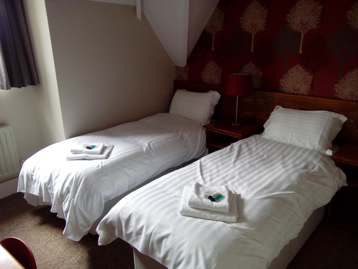 Hotel The Bulls Head à Milnthorpe Extérieur photo